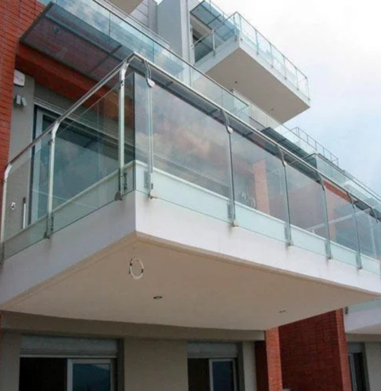 Stylish SS Glass Railing